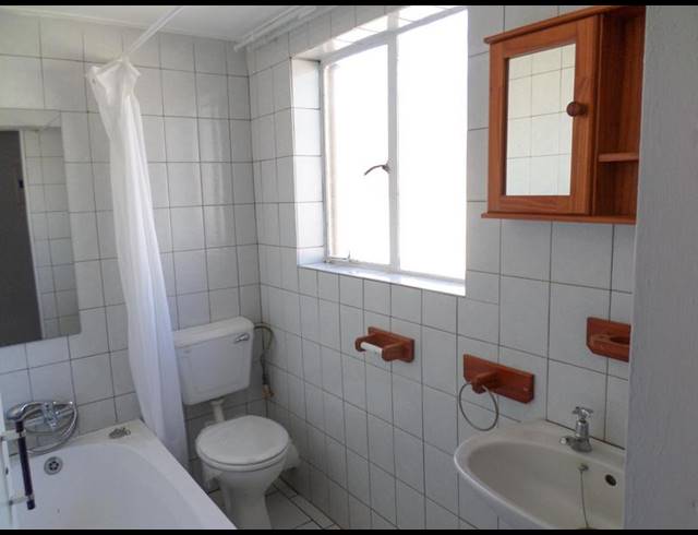 1 BEDROOM PROPERTY TO RENT IN FERNDALE